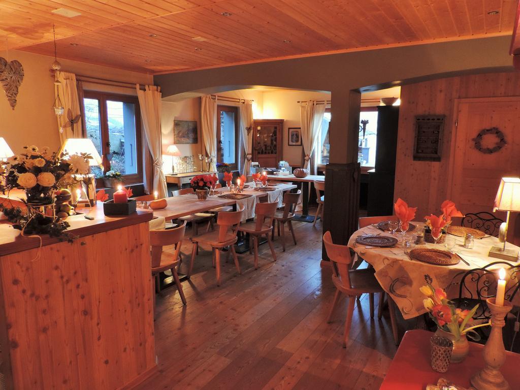 Bed and Breakfast La Demeure Des Elfes Albinen Exteriér fotografie