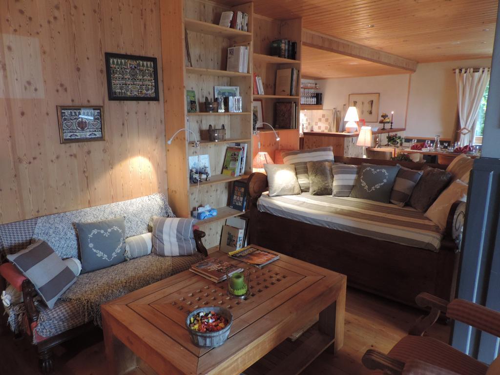 Bed and Breakfast La Demeure Des Elfes Albinen Exteriér fotografie