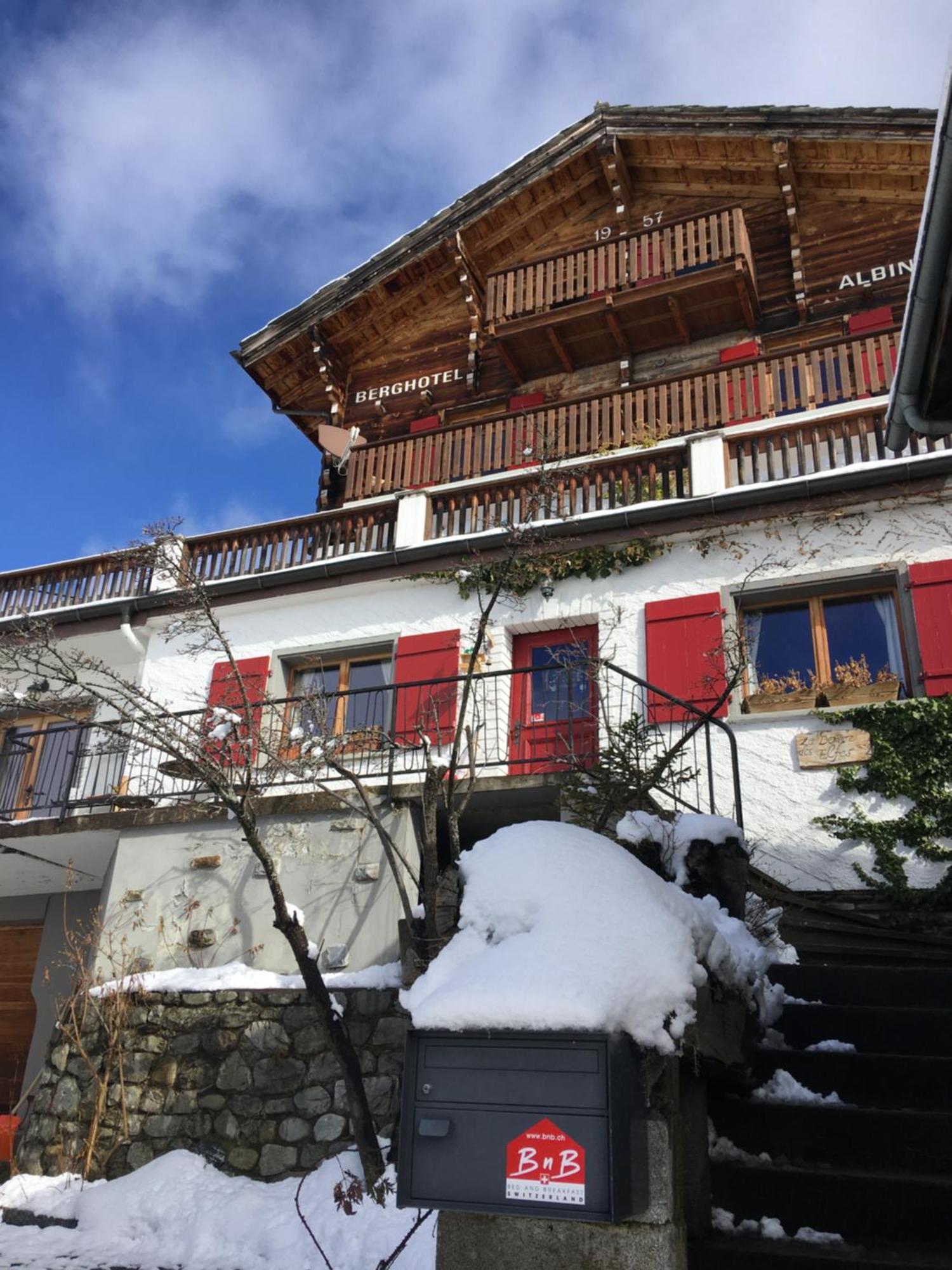 Bed and Breakfast La Demeure Des Elfes Albinen Exteriér fotografie