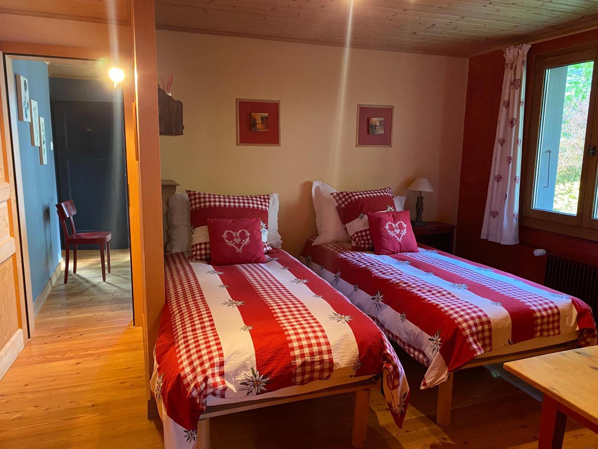 Bed and Breakfast La Demeure Des Elfes Albinen Exteriér fotografie